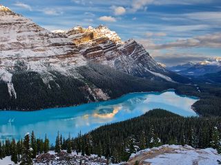 Small Group Day Tour to Banff Lake Louise Moraine Lake Icefields