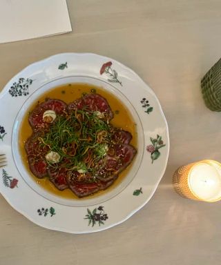 Isabelle Restaurant + Lounge