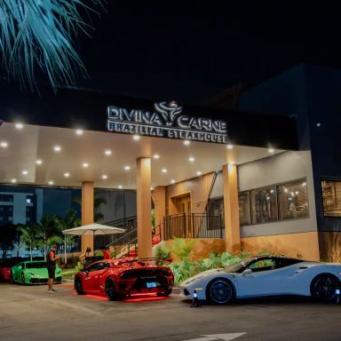 Divina Carne Orlando