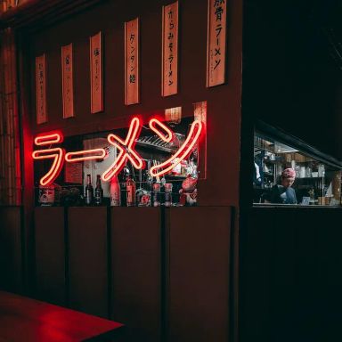 Mikaku Ramen & Temaki