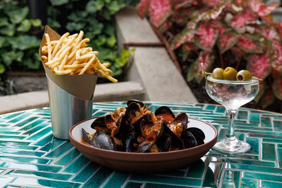 Summer Wine & Brine at Sungold 