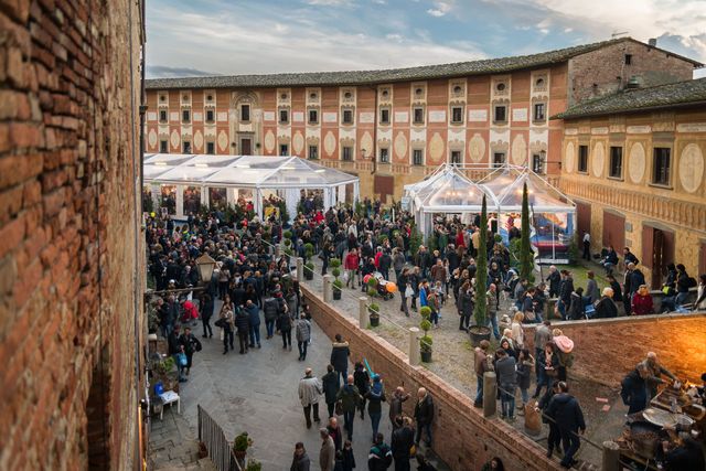 National White Truffle Exhibition in San Miniato