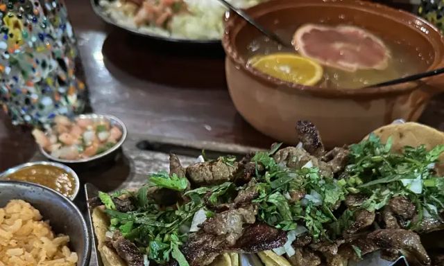 Los Agaves Grill - Westfield