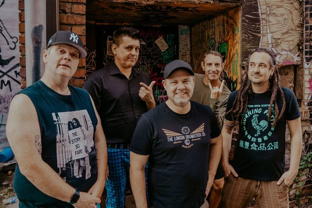 Less Than Jake - Summer Circus