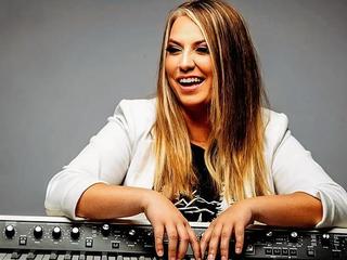 Tunes@Noon: Laura Gagnon