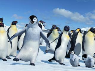Happy Feet (2006)