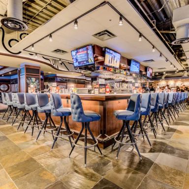 Bar Louie - Winter Park