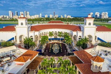 Creepy Carnival Clowns Halloween Celebration at Gulfstream Park Saturday, October 24th
