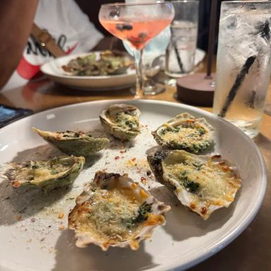Tom's Oyster Bar Royal Oak