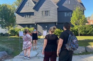 Salem Witch Tour