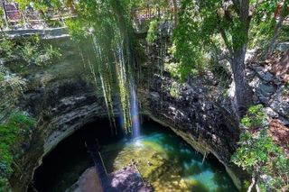 Chichen Itza, Cenote, and Valladolid Tour