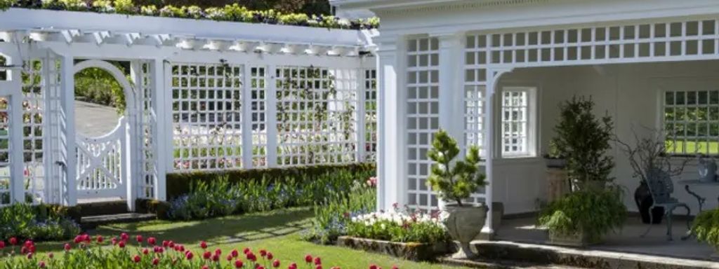 The Butchart Gardens - The Dining Room