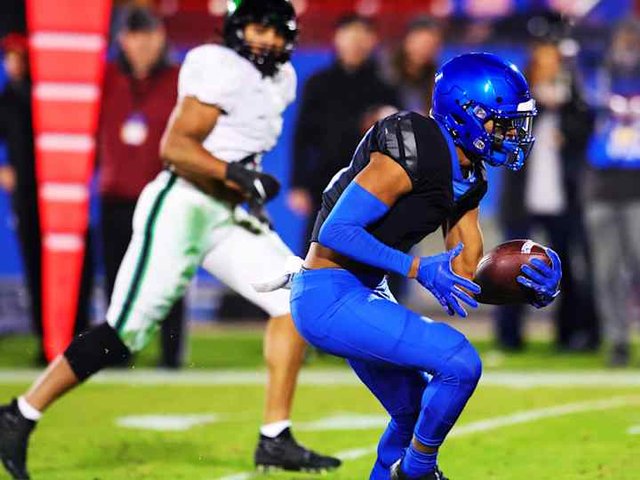 South Dakota Coyotes at Boise State Broncos Football