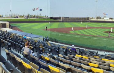 Milwaukee Milkmen at Sioux Falls Canaries