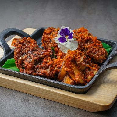 Ma-Hé Coastal Indian