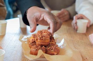 Pike Place Market: Insider's Breakfast Tour - Gratuity Included!