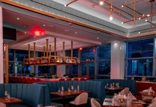 GORDON RAMSAY HELL'S KITCHEN