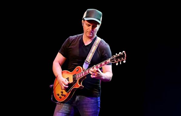Dweezil Zappa