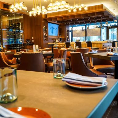 Guru Kitchen & Bar - Downtown