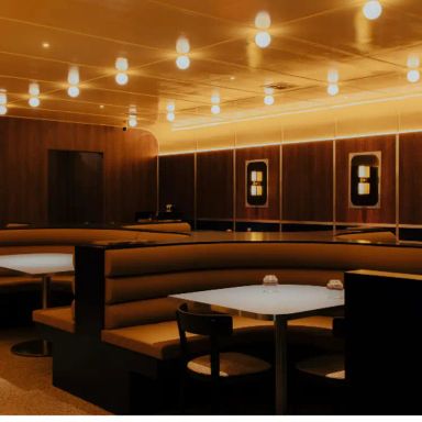 STH Restaurant