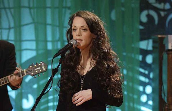 Mindy Smith: An Acoustic Christmas