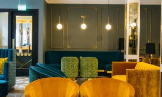 Elle's Bar & Bistro at The Iveagh Garden Hotel