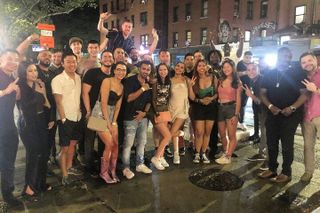 NYC Bar Crawl: Games, Live Music & Underground Nightlife