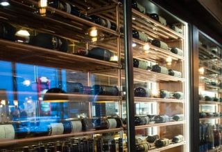 Bâton Rouge Grillhouse & Bar - Oakville