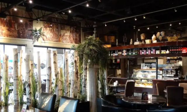 Symposium Cafe Restaurant - Oakville
