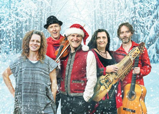 Sultans of String: Christmas Caravan