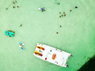 All-Inclusive Sandbar Safari with Dolphin Playground Encounter 