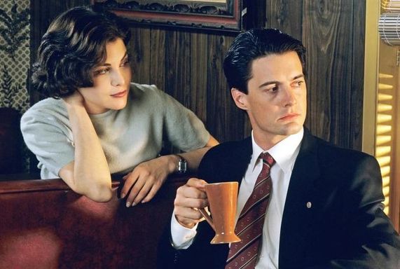 Twin Peaks Season 1 Episodes 5 & 6