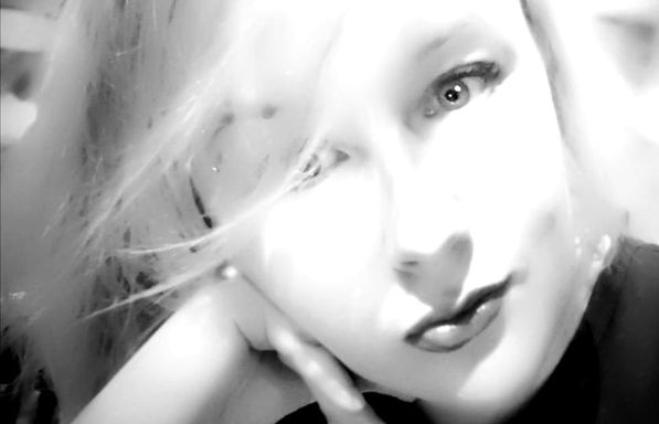 Grand Bizarre Presents MAGDALENA with Yos