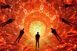 Infinity Museum Las Vegas: Immersive Mirror and Light Experience