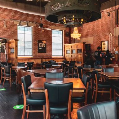 Brazen Head Irish Pub