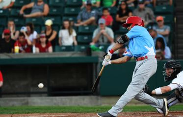 Milwaukee Milkmen at Chicago Dogs