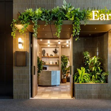 Earls Kitchen + Bar - Yorkdale