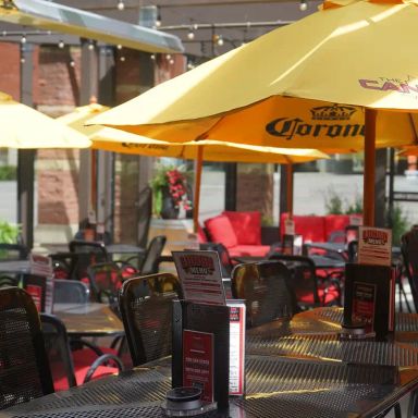 The Canadian Brewhouse - Edmonton - Lewis Estates