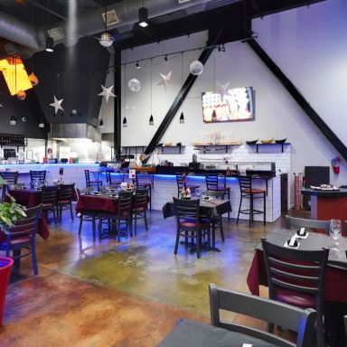 Diaz Kitchen & Sushi Bar