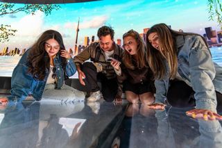 Best of Toronto Small Group Tour with CN Tower and Boat Cruise