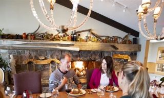 Hearthside Dining - Elmhirst's Resort