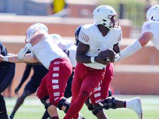 Connecticut Huskies at Temple Owls Football
