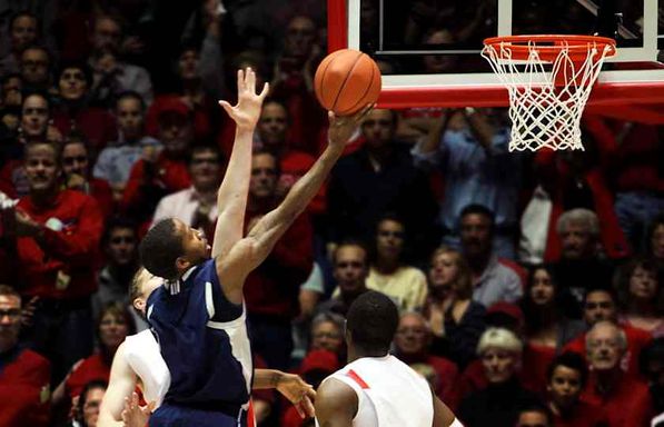 Presbyterian Blue Hose at Longwood Lancers Basketball