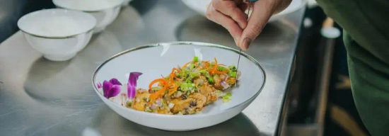 Miya Moon - Lone Tree