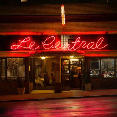 Le Central
