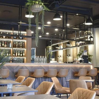 Lexi's Cafe Bar & Grill