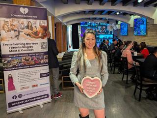 Toronto Dating Hub September Speed Dating for Professionals (Ages 30-45)