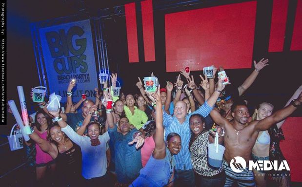 BIG CUPS JAMAICA
