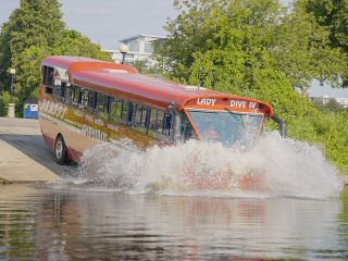 Ottawa City Tour by Land and Water