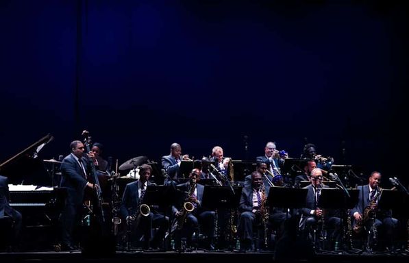 Big Band Holidays <br/>The Jazz at Lincoln Center Orchestra